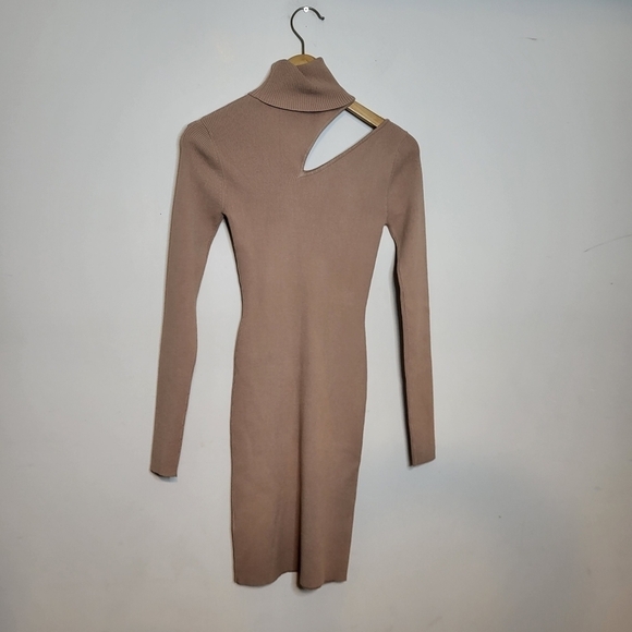 A.L.C. West Dress Cutout Turtleneck Nude Dress Size XS - Picture 5 of 12